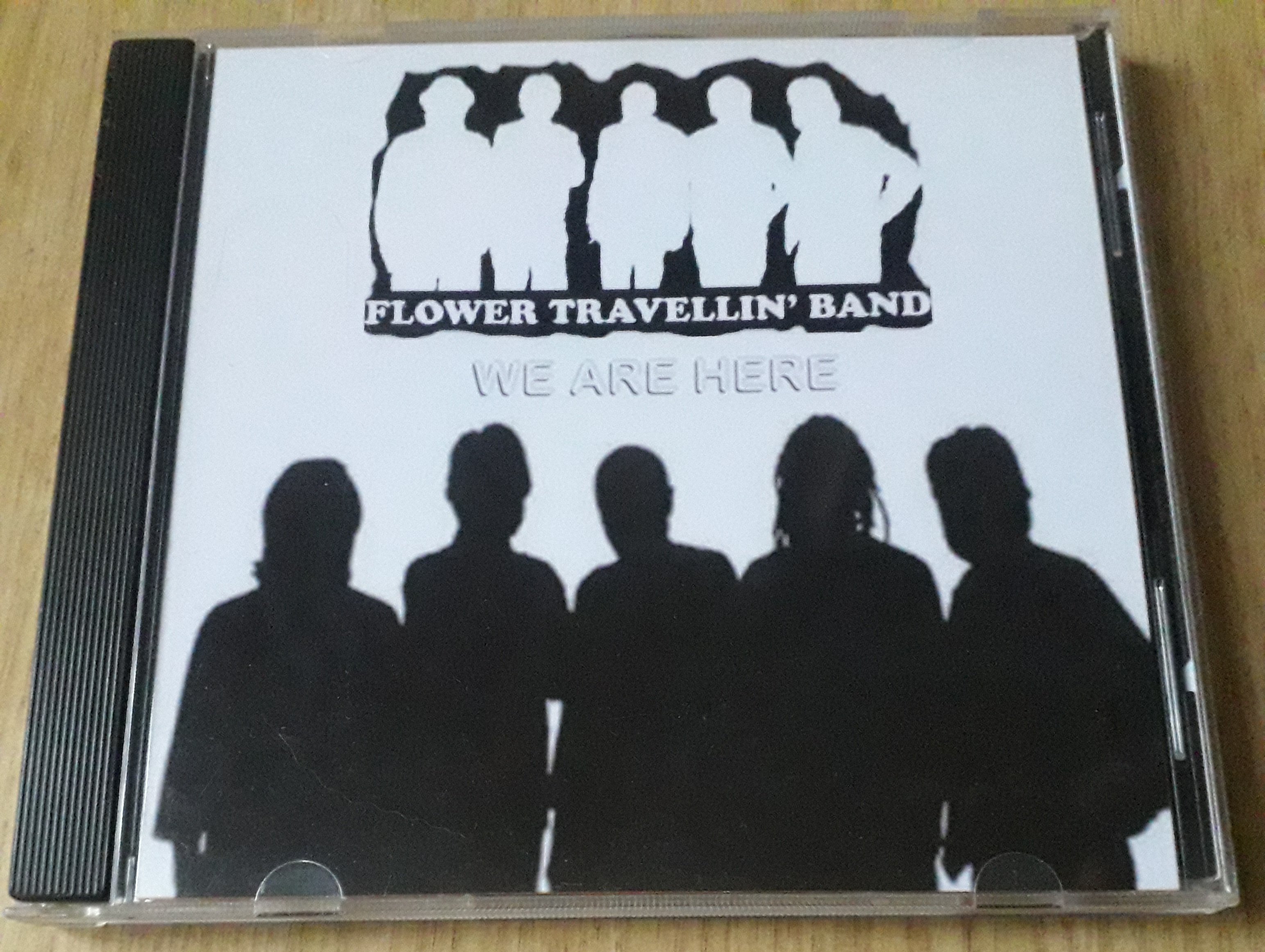 ����-���