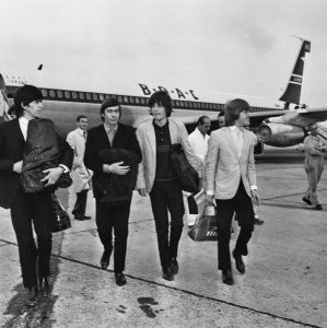 22 ���� 1964 ���� - The Rolling Stones ������������ � �������� ������� (����� ������) ����� ������ ������� ����� �� ����������� ������.