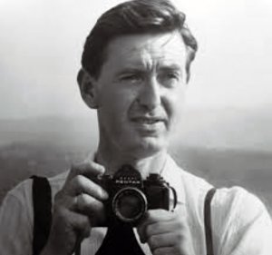 TOM HANLEY ����� ����� (1931 - 2021) 