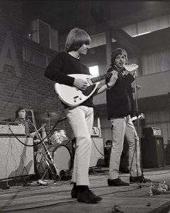 24 ���� 1965 ���� - ����������� ������� ������ � �Messehallen� (����, ��������).