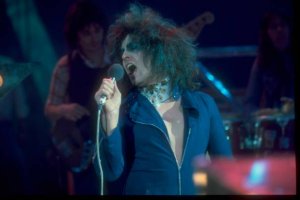 �������� ���������� ����-���-������ T.Rex ���� ����� ��������� ����� �Dreamy Lady� �� ��������� �������� ����������� ��������� Supersonic, 18 ������� 1975.