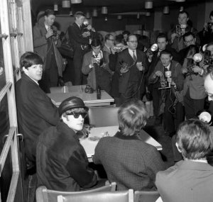 14 ������ 1964: �����