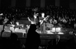 1963.11.02 � Sheffield. City Hall 01