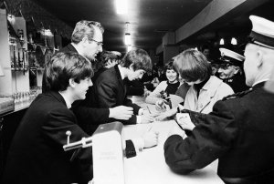 1963.12.14 - London. Wimbledon Palais 01