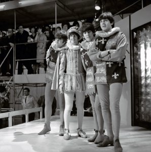 ���� ��������� ����� 1964 � �Around The Beatles� TV Special