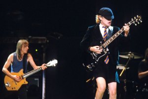 AC/DC - ��������� � ����� ���