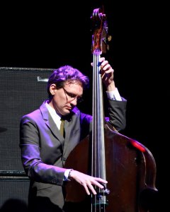 ���� � ������ Krauss: Viktor (������������) � Allison (��������� � ����������) ����������� ��������� � ���������� ��������.