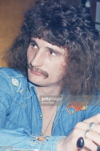 29 ������