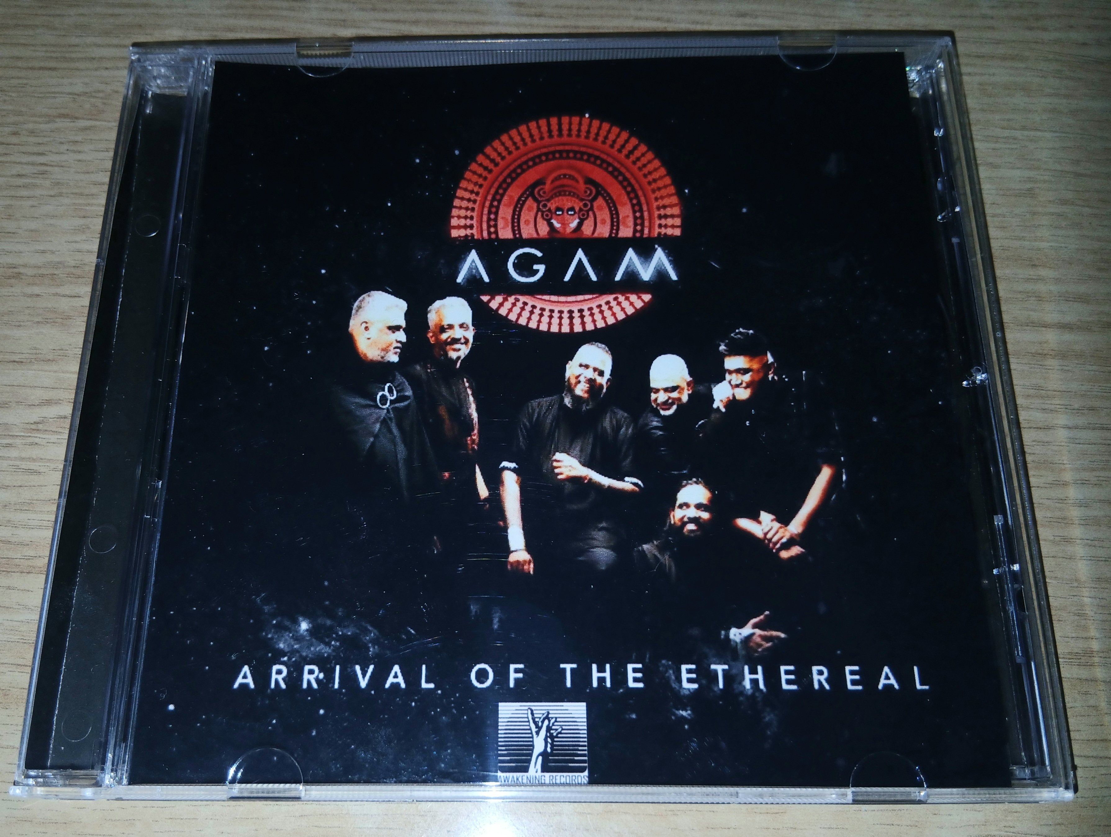 ����-���