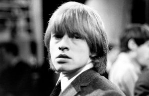 �� ��� �� ������� ������ ������� � �������. ��� �������� �����, � 1962 ���� � ������ ����� � ������� ������, ��������, ���� �������������, ��� ����� �� ��������-������ � ����� ����. � ������� ���� ��� ����� ��� � �������������� ���������� ��������� ��� �����, ����� ������ ���-����� ������������ � �����-������, ����������� ��������� ������ ������ �������. ��� ������� �������� � ����-������ � �������� �����������, � ����� � ����������� ���� ������� �� ��������-������. ��, ��� ������ ������������ ���� � ���������� ������, ����������. ��, ��� ����� ���������� �������� �� The Rolling Stones, ������ ������, ��� ����� ��� ����� ������ ������, ������� ����� ����� �������, ��� ������ �������������� ��� ������� � ����� ������� � ��������������� ����� ��� �������. ������ �������������� ������������, ���� �� �� ��������. ������ �������� ��������� ������ � �������� ���������������. ��� �� ��������, ����� �� �� ��� ����� ����������� ������ �������������: �����-������ ����� ������������ � ������������� ������, �������� �������, ������� �� ������. ����� �� ����������� � ���, ��� � ����� �� ����� �������� 1967 ���� ���� ��������� ������� ������ � � ����� �� ������� ����� ���� �� �������, ��� ������ � ��� �������� ������ � �����, ���� �������� � ��������, � �� ������ ���������������� ����������� � ��� ������ ��������� �����������, ������ ������; �� ������ ��������� �������� �������� ������ �������� �������������. �������������, ���� ���������� �� �������� ������� � ������, ������������� �� �������� ��������� ������� � ��������� � 1967 ����, �� ����� �������, ��� ������������� �������������� � �������� ���� �� ������� The Rolling Stones. �� �������, ��� ������� �������, ����������� �������, � ������ ���-����, �������� Times, ���������� ����������� ������ ���� ������ �������, ���� ������� ����� ����������������� ��������, ��� ����������� �� �������� � �������� ������ ����� ���� � ������� ����������� ��������������������� ��������, ������� � ���� �������������� ����� ������� ������� �������� ��������� �������������, ��� �������� ��������� ���� ����������� �������������.