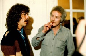 1 ������� 1977 ������� ������ �������� � ���� �������.