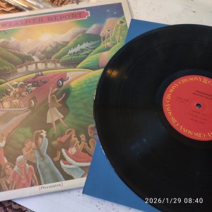Weather Report Procession 1983 Japan original . ������� ������, ��� ����� ����� ����������/������� ������ ����� �� ����, ����� ������ �� �����, ���������� ����������� ���������� ������� WR; �� ������� ����, �������� ����� �����, ��� �� ���� ���������� �������� � ����.  �Procession� � ��� ��������� ���������� ��������� ��������� ����� � ������� ���������� ������������ � ��������, ������� ��������� �� ���� � ��������, � ���� �� ������ ���������� WR. ���� ������������ ���������� ����� ������� �Plaza Real� � ����� ���������� �������, ������� �� ������� �� ���������� ��� ����.The Manhattan Transfer ���� �� �������� ���������� �������� Where the Moon goes . ���������� ,� ��� �� �������������� ������, ��� ��� ������������� ���������� ������� ������� � � ����� ����������( ����, ��� �������� �����-��)...😊