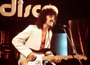 2 ������� 1977,