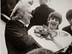 13 ������� 1964 ����. ����� ��������� � ������ 