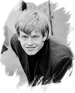 ♪ ������� �����: ������� �� ����� Blown Away/a No-Holds-Barred Portrait of the Rolling Stones and the Sixties ( ����� - A. E. Hotchner, ������� 1991 ����) ♫