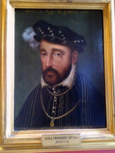 ������ II ( � ��������� � ���, ����� ������������ � ����� ������� �� ���. 7 ).