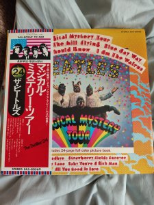 ���� - � �����. ���� , - �� ������� � ������. 