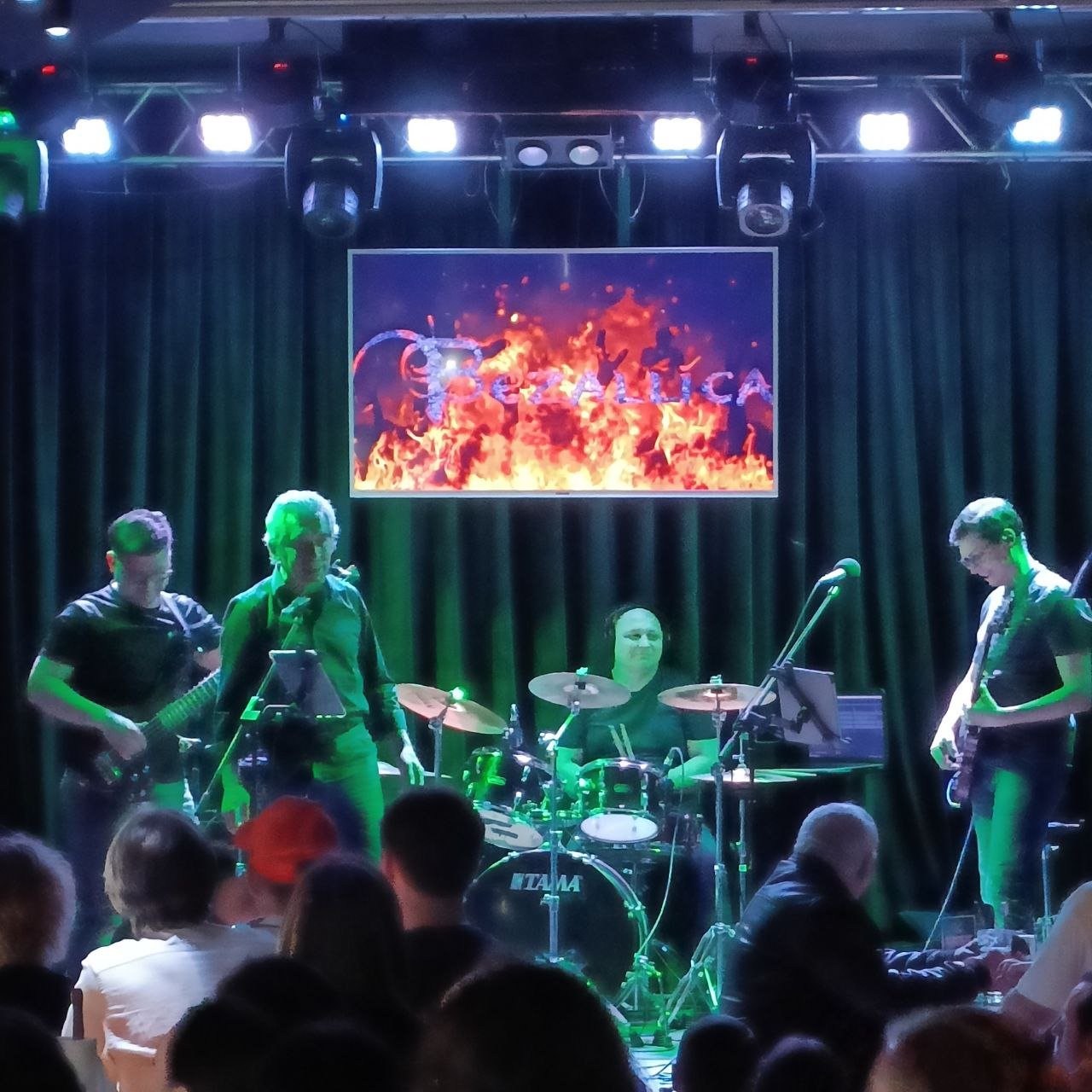 ��������� � ������� 60-� (� �� ������) � ������ ����������