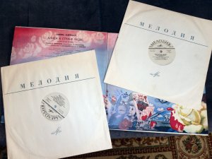 ����������