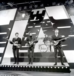 1963.12.15 � Birmingham. ATV Studios. Thank Your Lucky Stars  01