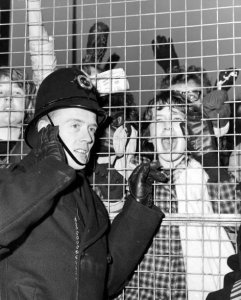 22 ������� 1964 ����: ����������� ������������ ���������� �������� ���, ���� ����� ����������� Beatles ���������� �������� ����� ��� ������ Fab Four � ���������� ��������� ����� �� ����� �� ���.