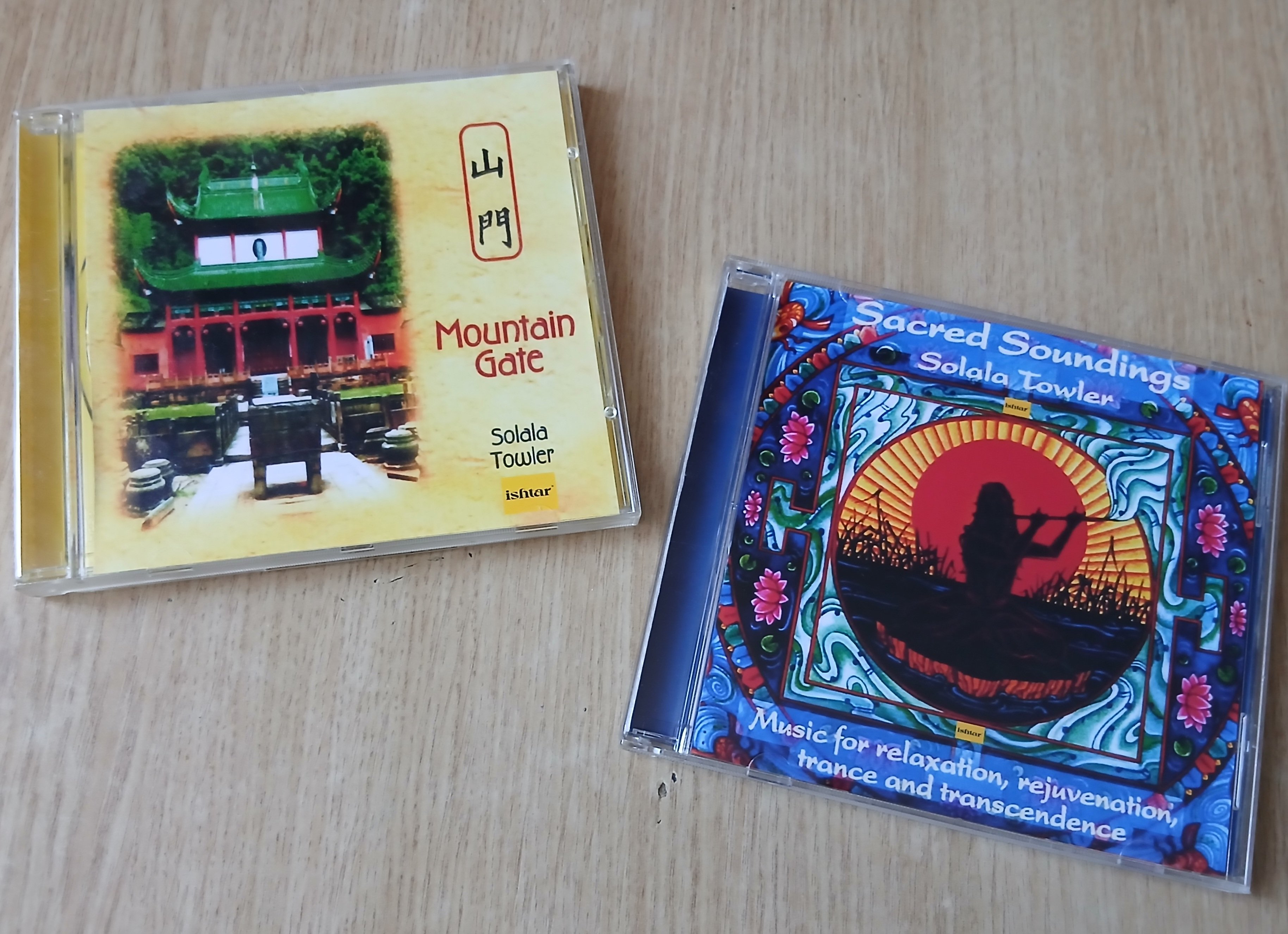 ����-���