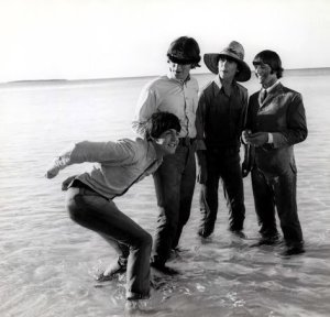 2 ����� 1965: C����� ������: Help!, ������