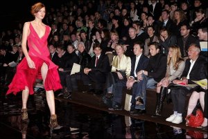 7 ����� 2004 �����