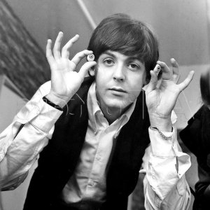 12 ����� 1964 ����: