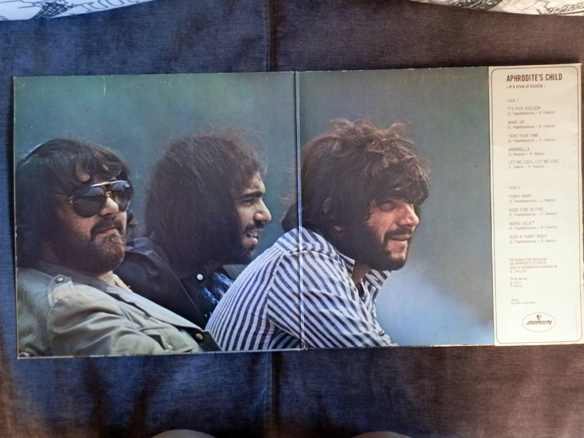 ��� �����