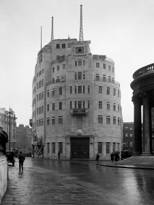 1963.03.16 - London. Broadcasting House, Portland Place (����)