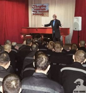 � ������� ��� 8 �����