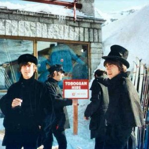 ������: Help!, �������