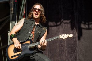 �������� ������ Halestorm ��� ����� ��������� �� ��������� Monster Energy Aftershock � ����� Discovery Park 15 �������� 2013 ���� � ����������, ����������