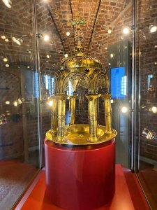 ������� ������� �� �������������� ����� ������ ���������� �� ���� �������� �����, ������� ��������� �������� ���������� ������ � ������������ �����. �������� ���� ������������ ����������� ������� ���������� ���ó. �������� �� �� ��� ��������� ������ ����� � �������� ����� ������ ��������, ����������� �� ��������� ������ ,����������� �� ������, �� ����������� ��� ����������� � �������, ���� ������ �������� ������� � ��� ��� ����� �� ������� ����� ������������ ����� ���������.