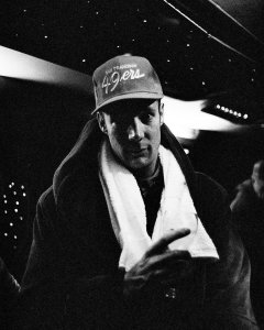 �� ����� ������� (@chriswhittenmusic) � ������, ���, 1990