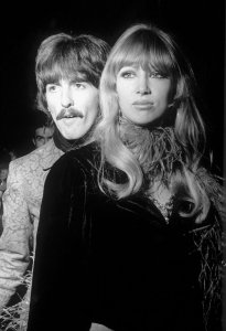 ��. https://www.beatles.ru/postman/forum_messages.asp?msg_id=30662&cfrom=1&showtype=0&cpage=31#3322814