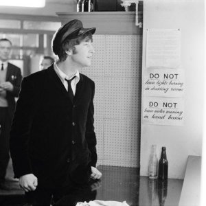 2 ������ 1964, ������ ������ A Hard Day's Night.