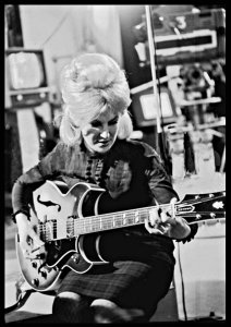    * ����� ���������� ������ �� ������ ������ Gibson Barney Kessel �� ����� ������������� ������. 