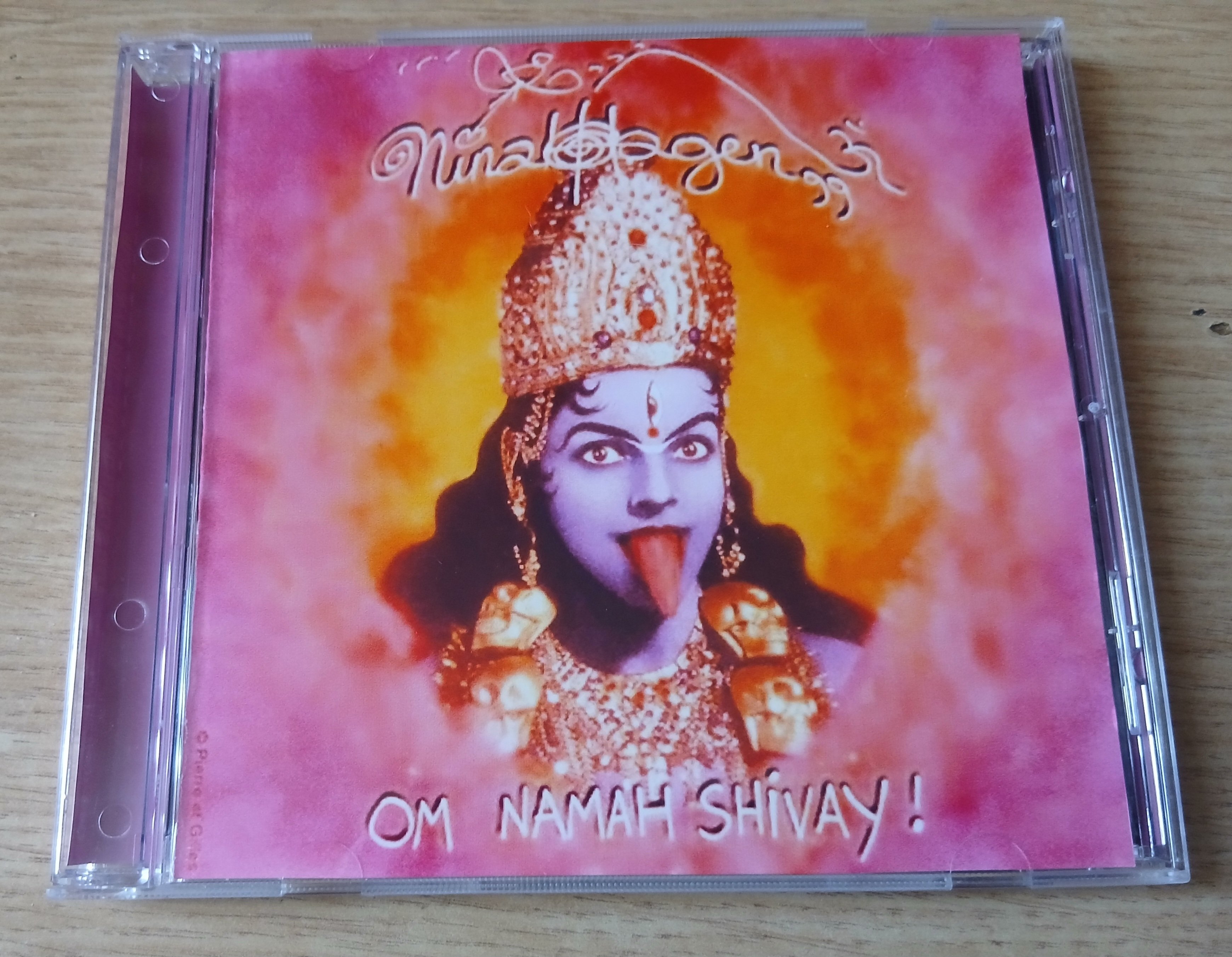 ����-���