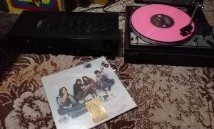 ���-���������