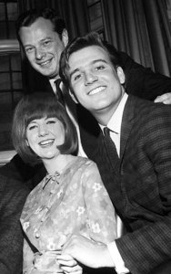    * ������ ������� � ������ ���� � ����� ��. �������� � ������ Palace � ����������, 21 ������ 1964 / ���� ������� ��������. 