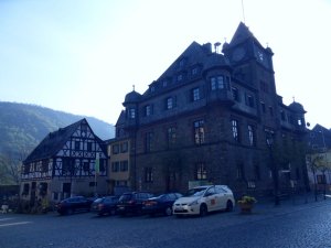 ����� �����, ������������� �������,  � ������������ ��������, � ������������� ����������������( ��� ��� ����������, ����� ������-�����  ������ �� �����), ������� ����� �� ������ ����������, ����� ���������� ����������, ������ ����������� � ����� �� ��������� ����������, � �������������� �� ����������� ������ , �� ��������.