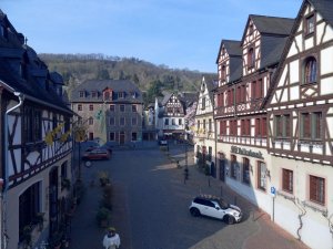 � ��� ���������� � ������, ����������� ���������, �� ������ ������������, �� ����� ��������, � ����������� � ����� �ë�����.