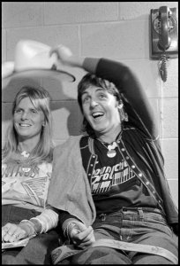 3 ��� 1976 �.  ��� � ����� �� �������� Fort Worth Tarrant County Convention Center