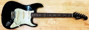 Black Strat �������