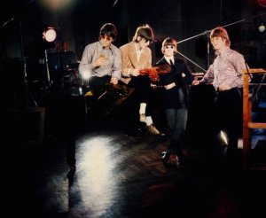 ������: 'Paperback Writer' / 'Rain'