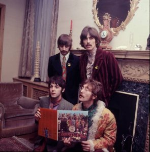�����-����� Sgt Pepper