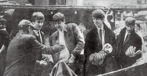 1963.07.02 � London Photo session by Dezo Hoffmann.  01 