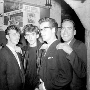 Cavern - ������ 1961 ���� ������ ��������� ���� ����� � ������� ������. � ����� � ������� ����� �� ������ Hurricane, �� �������.